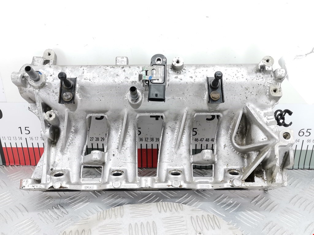 Коллектор впускной RENAULT Megane II 2002-2009