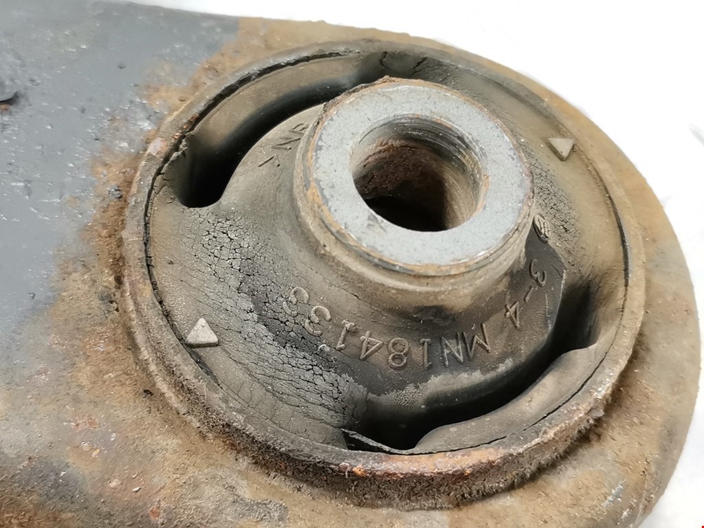 Рычаг передний правый MITSUBISHI Lancer X CX, CY,CZ 2007-2017