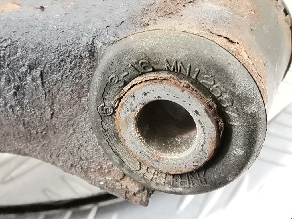 Рычаг передний правый MITSUBISHI Lancer X CX, CY,CZ 2007-2017