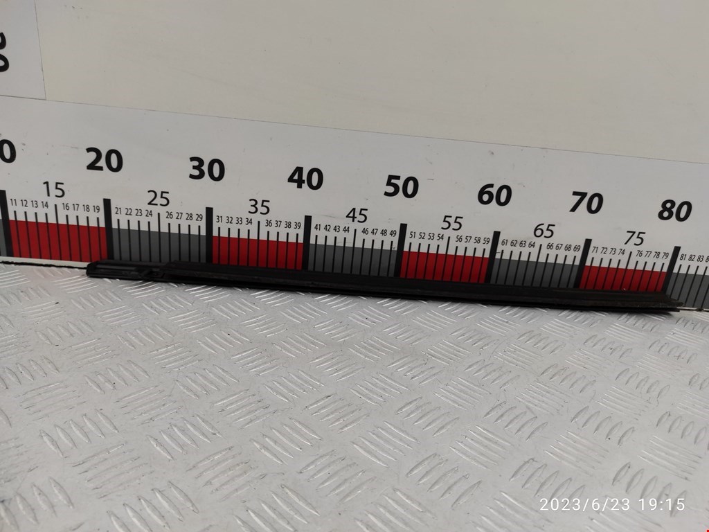 Уплотнитель (внутри) HONDA Civic 4D 2006-2016