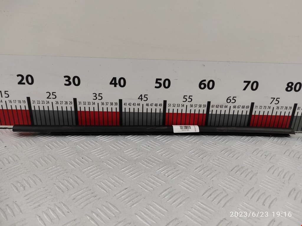 Уплотнитель (внутри) HONDA Civic 4D 2006-2016