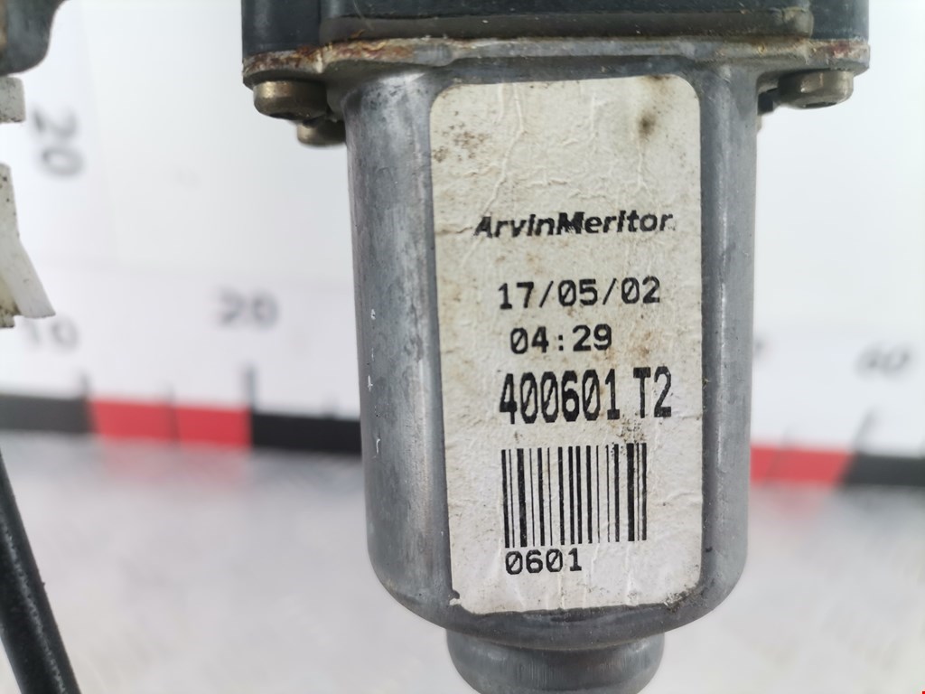 Стеклоподъемник задний левый NISSAN Primera P12 2002-2008