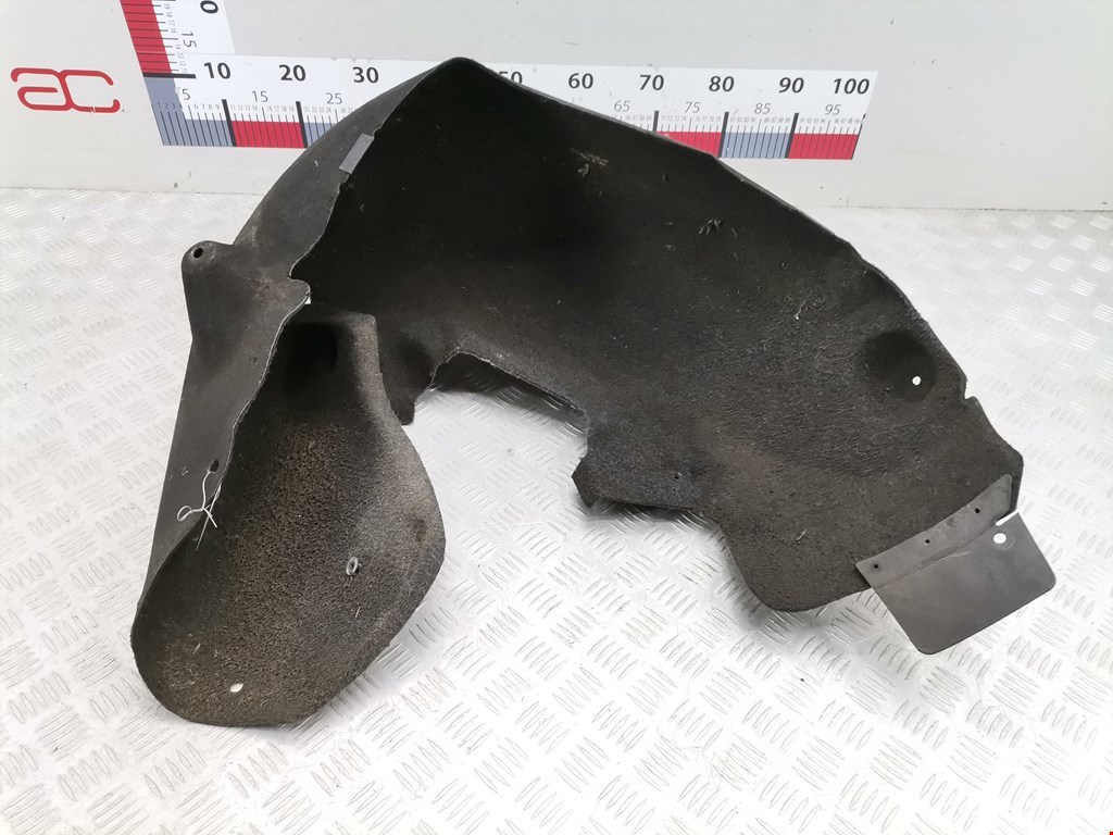 Локер (подкрылок) задний правый MERCEDES-BENZ C-Class C-klasse W204 2007-2015