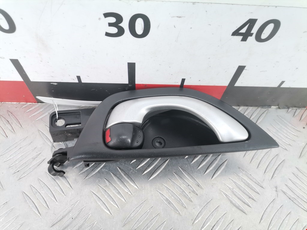 Ручка дверная передняя внутренняя правая HONDA Jazz 2008-2015