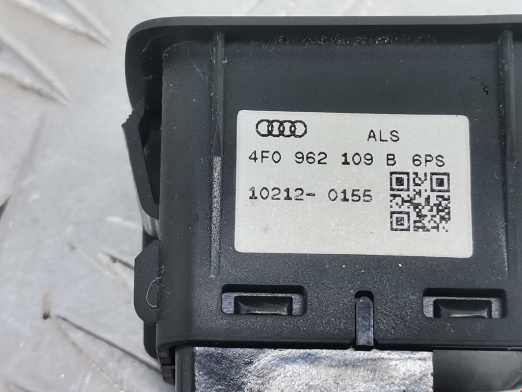 Блок кнопок AUDI A3 8P 2003-2013