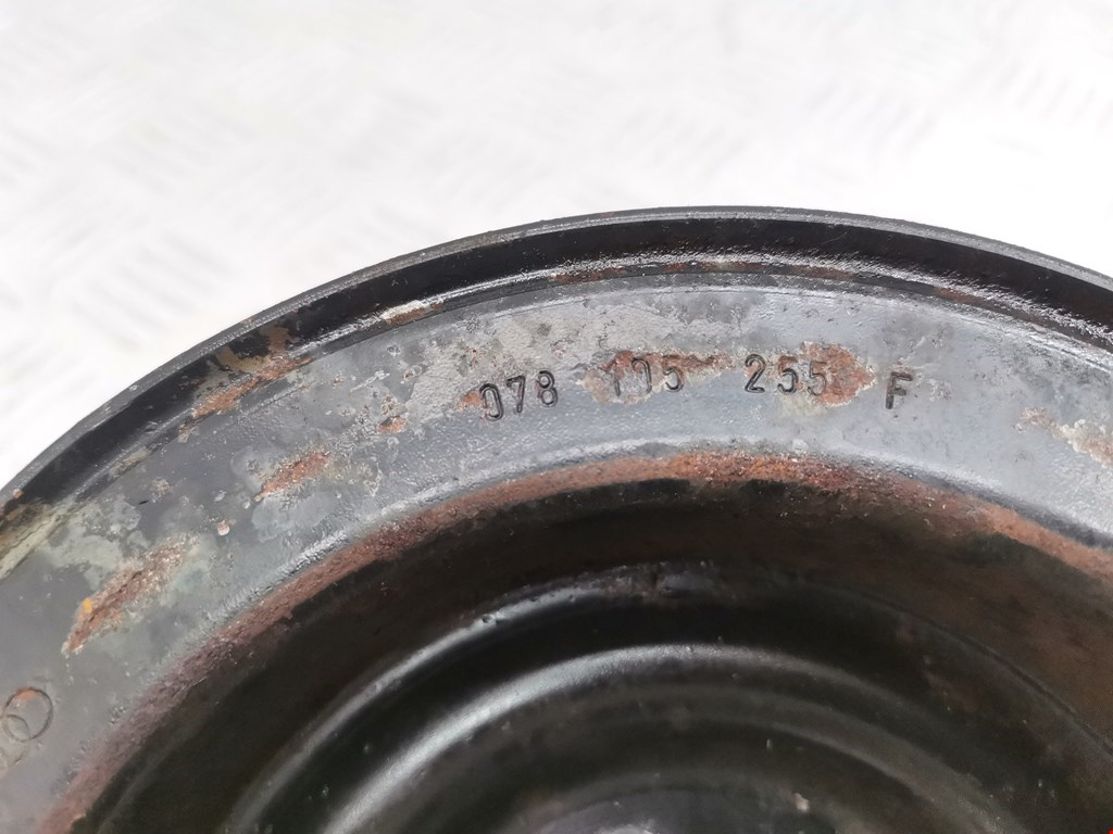 Шестерня коленвала (шкив) AUDI A4 B5 1995-2001