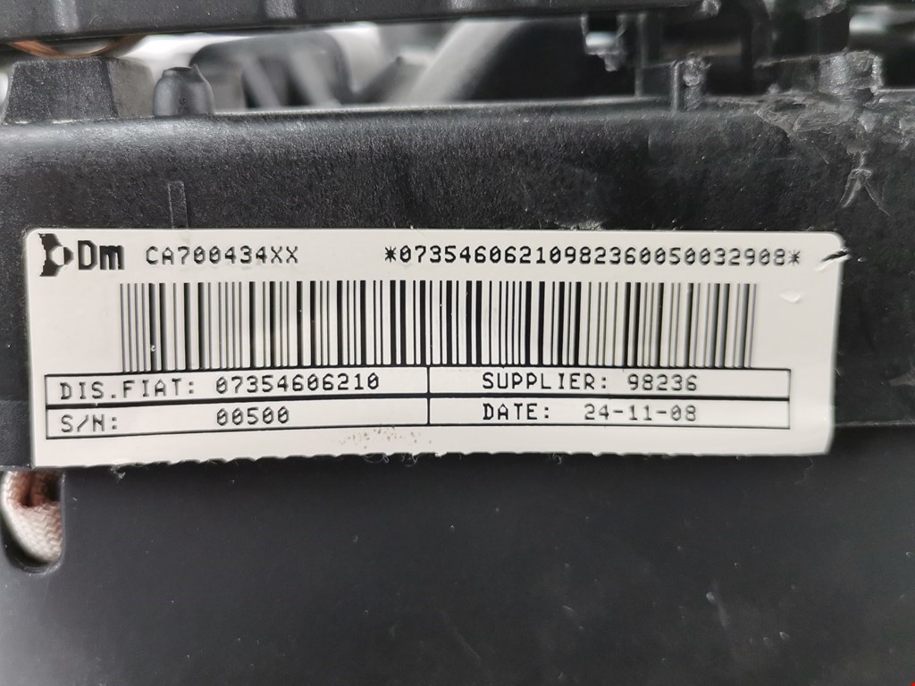 Подушка безопасности в рулевое колесо FIAT Grande Punto 2005-2009