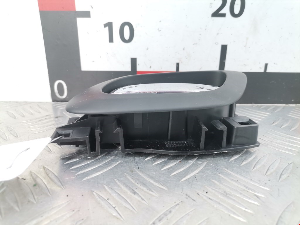 Ручка дверная задняя внутренняя левая PEUGEOT Partner 2008-2018