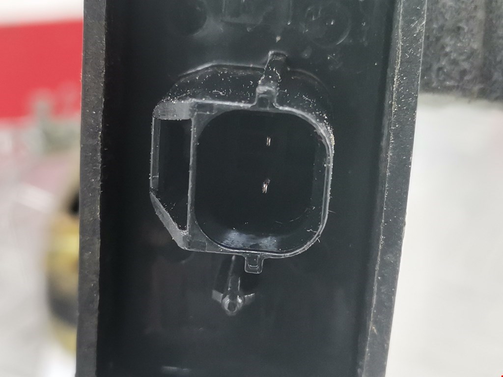 Замок двери задней правой VOLVO S40 I 1995-2004