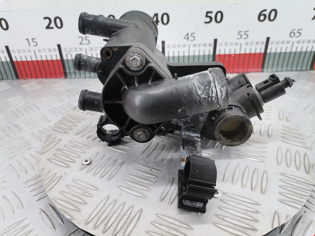 Корпус термостата VOLKSWAGEN Polo IV 2001-2009