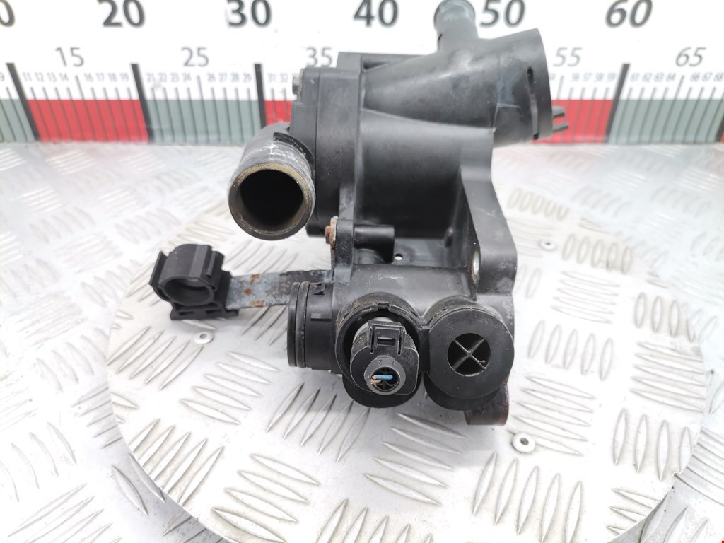 Корпус термостата VOLKSWAGEN Polo IV 2001-2009