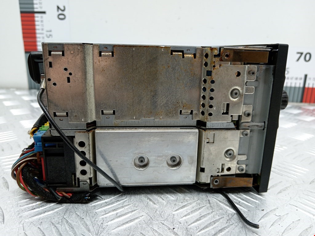 Магнитола VOLKSWAGEN Passat B5 1997-2005