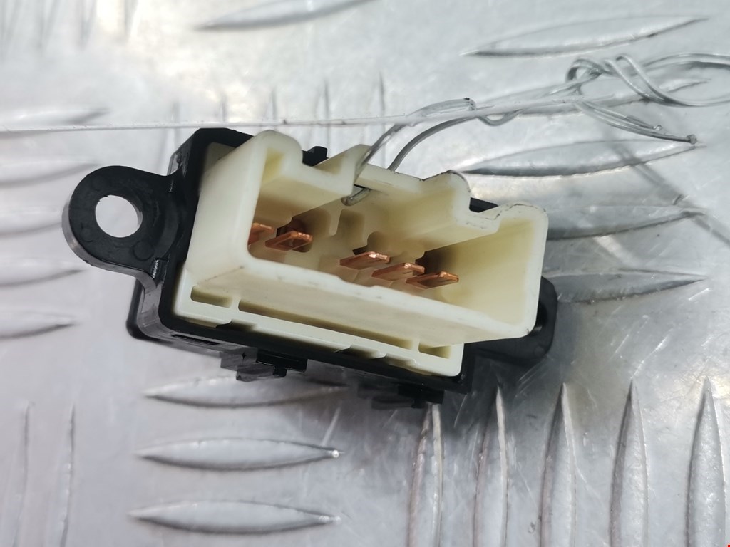 Кнопка стеклоподъемника MAZDA Mazda 6 GG 2000-2007