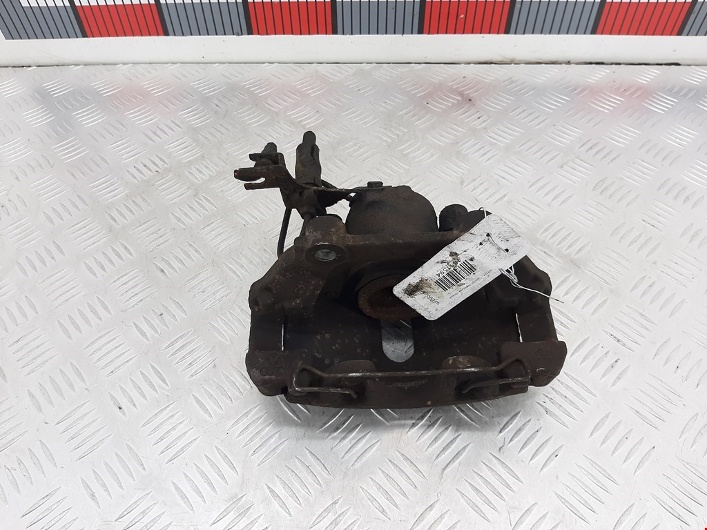 Суппорт передний правый VOLKSWAGEN Passat B5 1997-2005