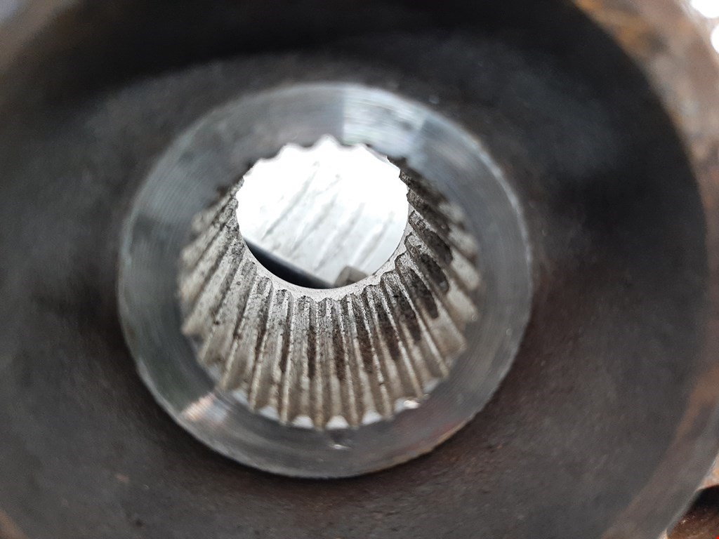 Ступица передняя правая PEUGEOT 307 2001-2008