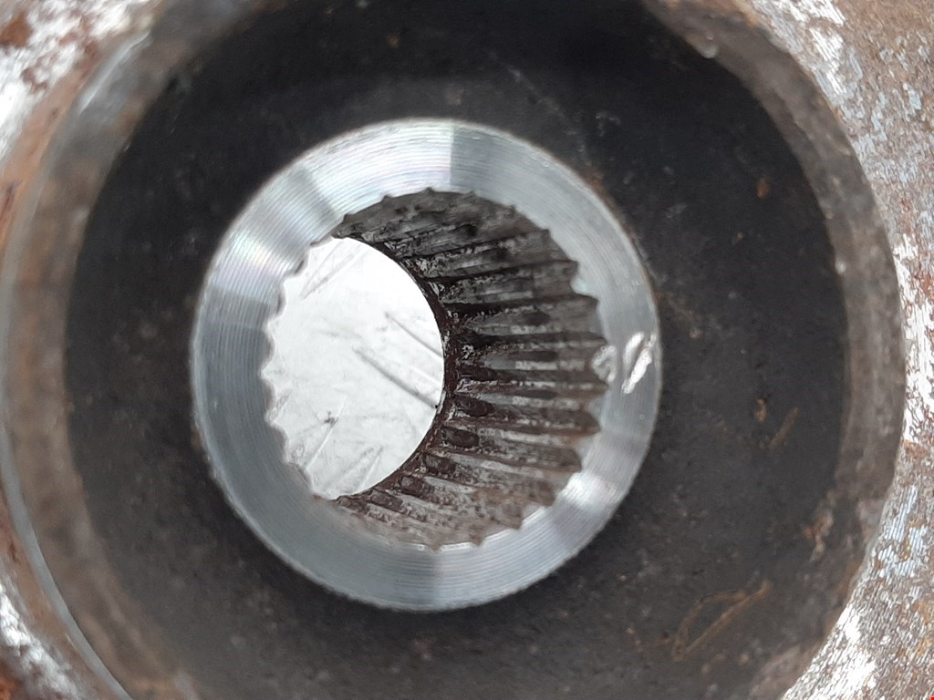 Ступица передняя левая PEUGEOT 307 2001-2008