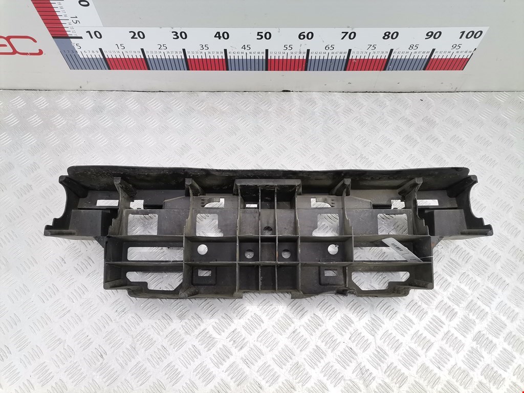 Кронштейн переднего бампера центральный PEUGEOT 407 2004-2010