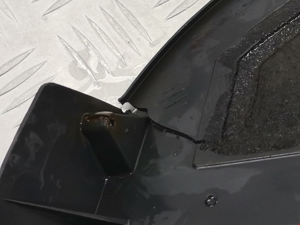 Локер (подкрылок) задний левый DACIA Duster Duster I 2010-2017