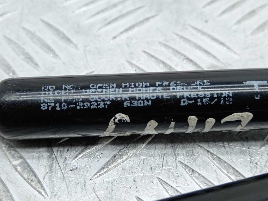 Амортизатор крышки (двери) багажника OPEL Signum 2003-2008