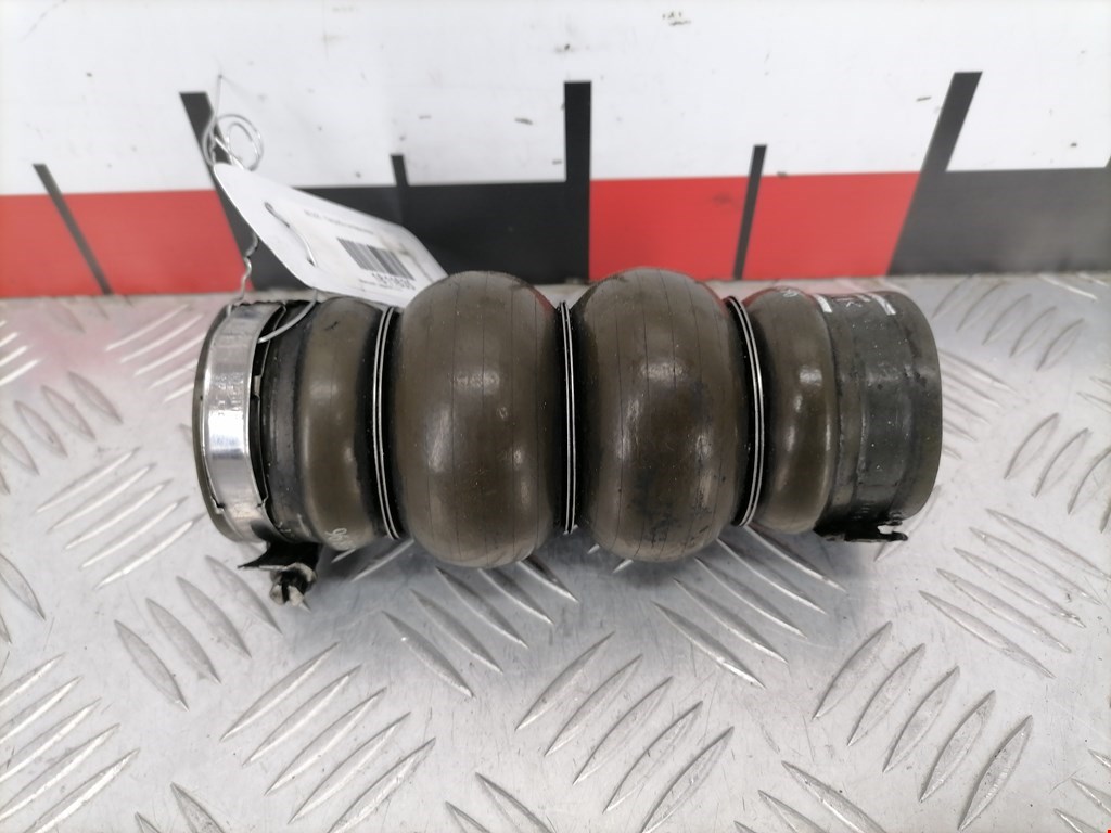 Патрубок интеркулера RENAULT Laguna 2007-2015