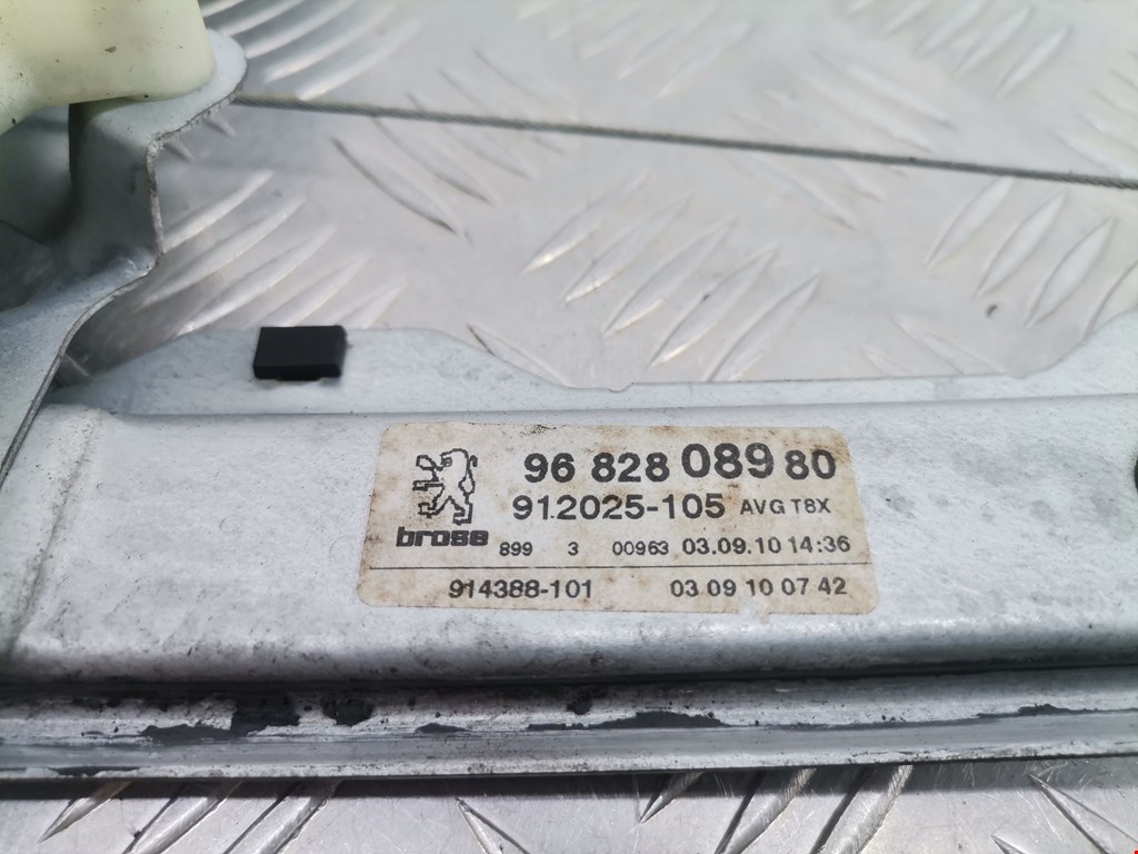 Стеклоподъемник передний левый PEUGEOT Partner 2008-2018