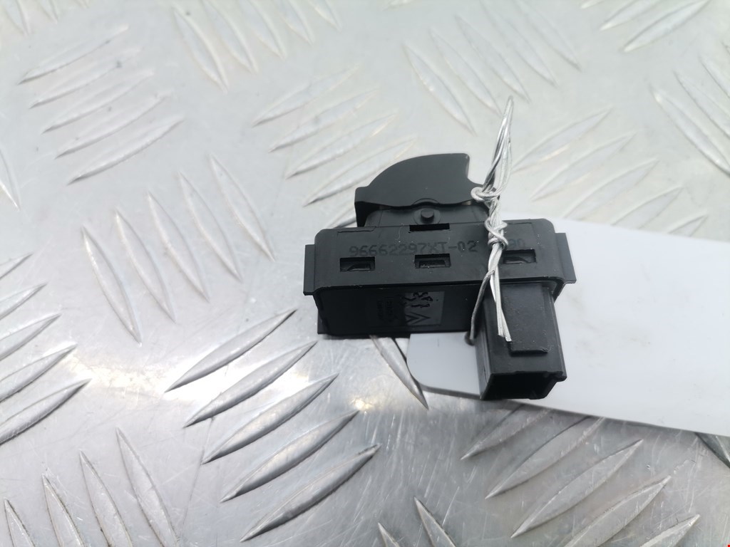 Кнопка стеклоподъемника PEUGEOT Partner 2008-2018