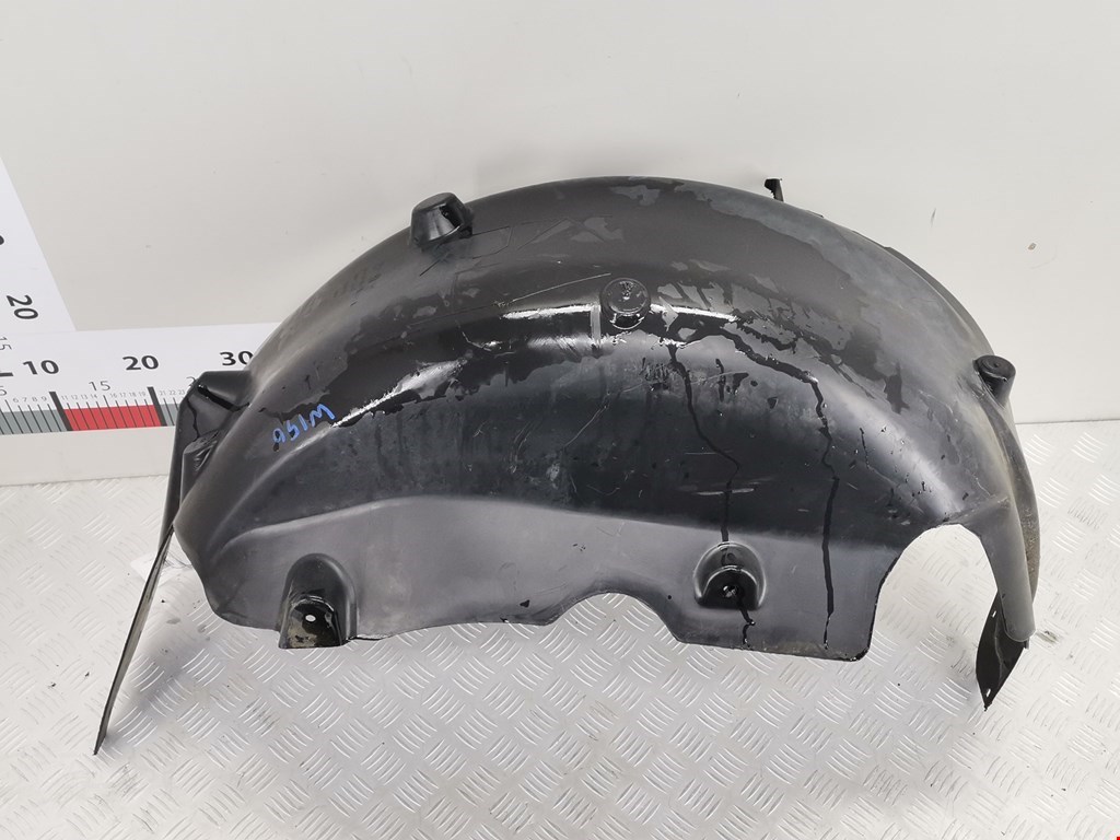 Подкрылок (защита крыла) задний правый Dodge Nitro (2006-2011)