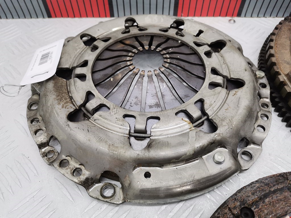 Маховик (демпфер сцепления) CITROEN C5 I 2001-2008