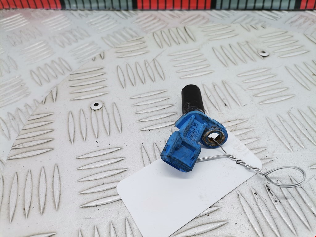 Датчик положения коленвала FORD Focus II 2005-2011