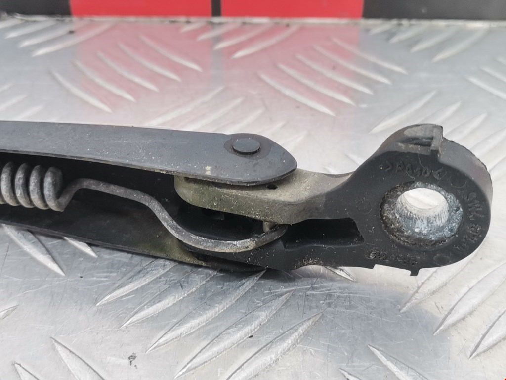 Поводок дворника задний (заднего) VOLKSWAGEN Sharan 1995-2010