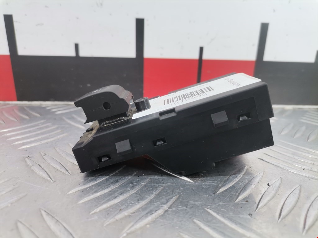 Кнопка стеклоподъемника OPEL Meriva B 2010-2018