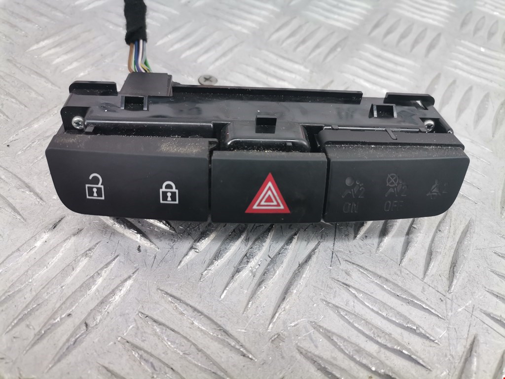 Кнопка аварийной сигнализации (аварийки) OPEL Insignia 2008-2017