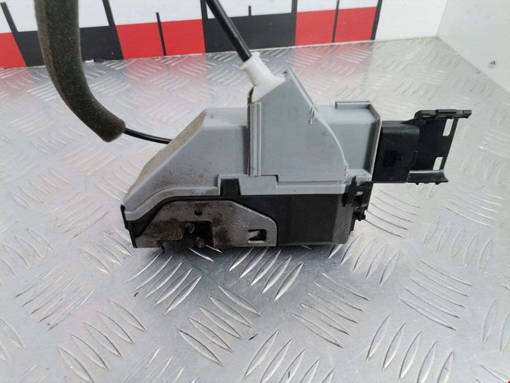 Замок двери сдвижной PEUGEOT Partner 2008-2018