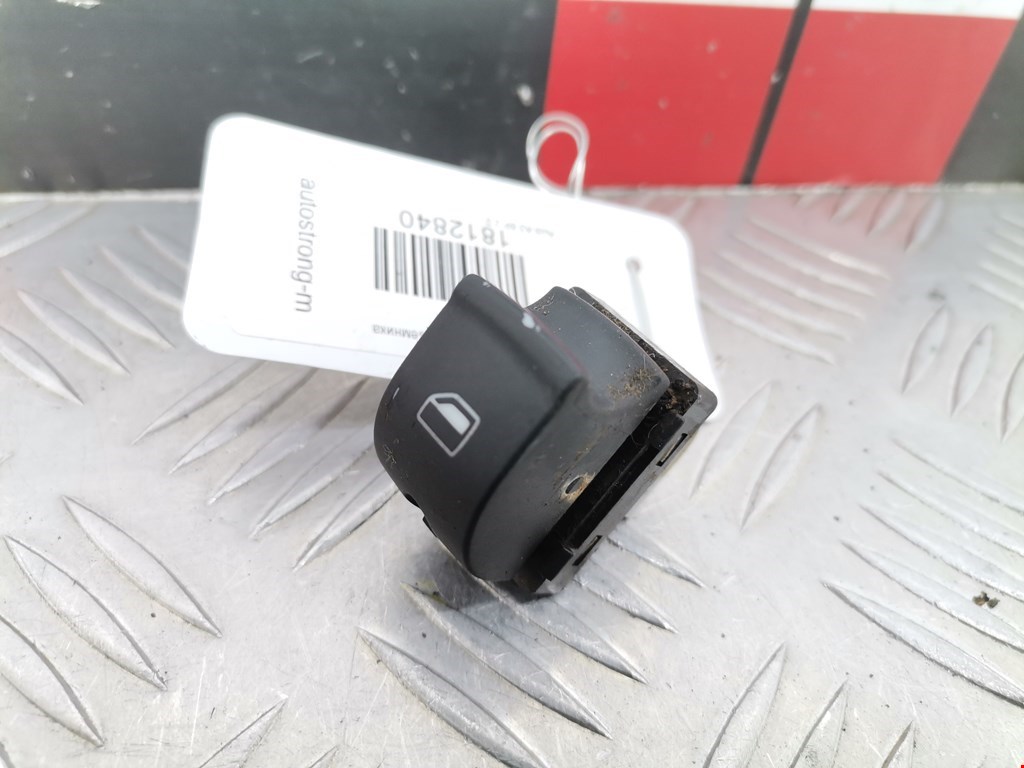 Кнопка стеклоподъемника AUDI A3 8P 2003-2013