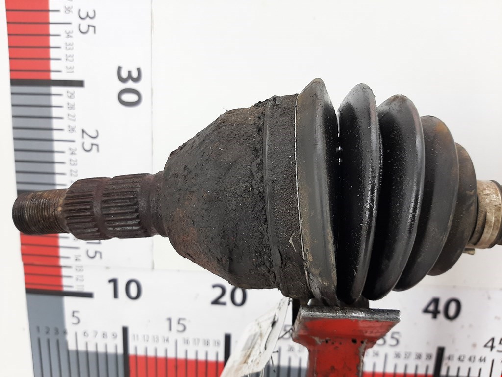 Полуось (привод, приводной вал) передняя левая OPEL Signum 2003-2008