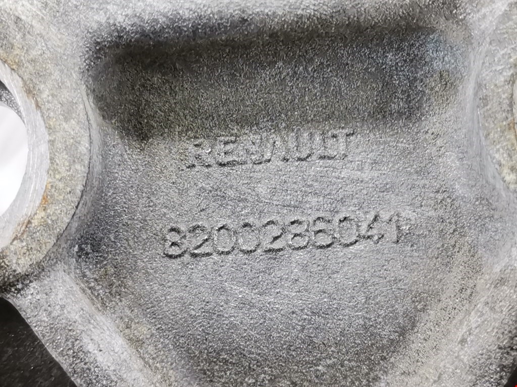 Кронштейн RENAULT Clio 2005-2012