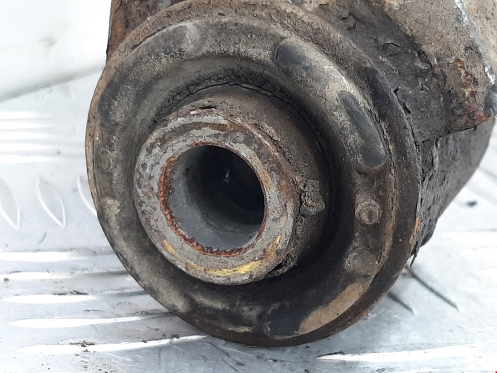 Рычаг передний левый HYUNDAI Santa Fe CM 2005-2012