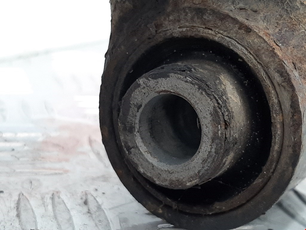 Рычаг передний левый HYUNDAI Santa Fe CM 2005-2012