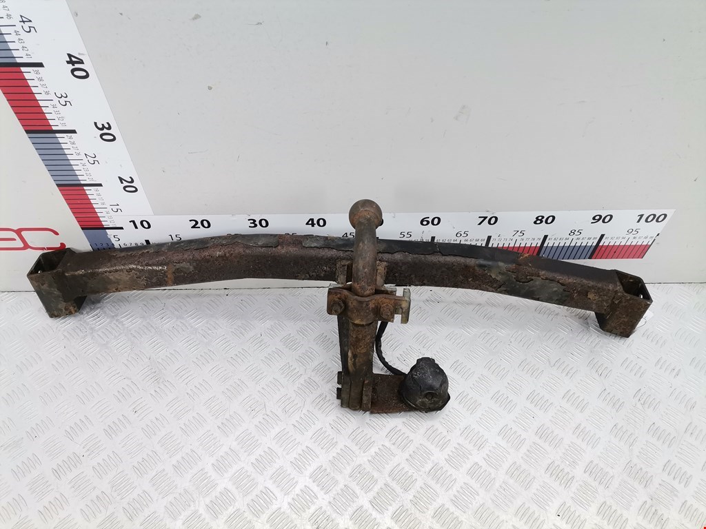 Фаркоп (прицепное устройство) RENAULT Megane II 2002-2009