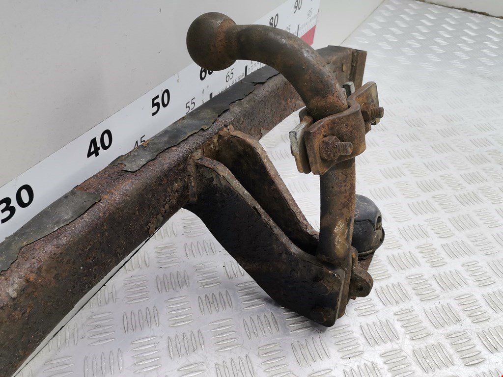 Фаркоп (прицепное устройство) RENAULT Megane II 2002-2009