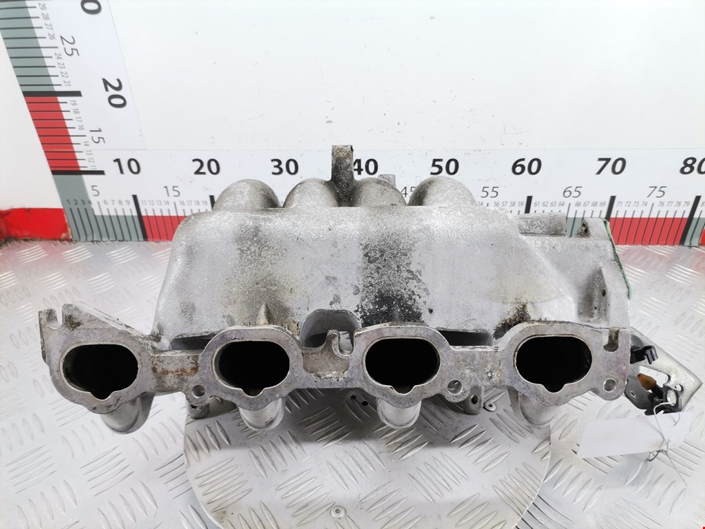 Коллектор впускной VOLVO V40 I 1995-2004