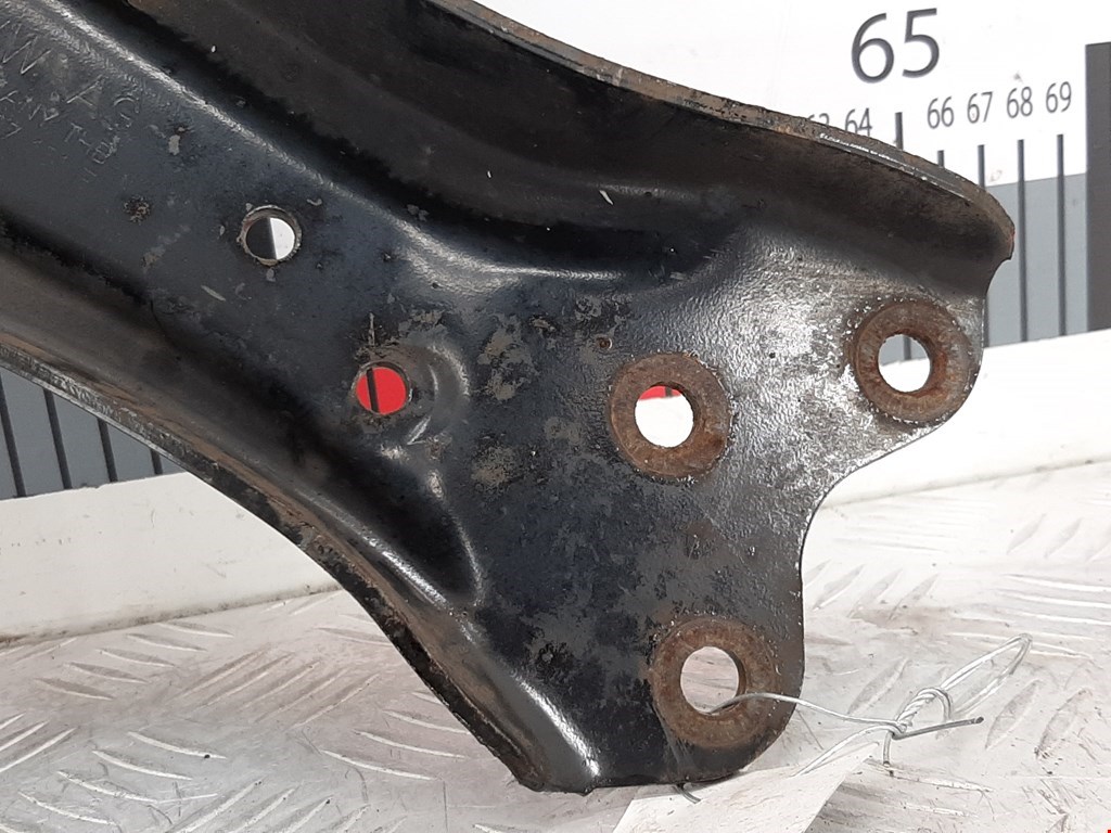 Рычаг передний левый SKODA Rapid 2012-2020