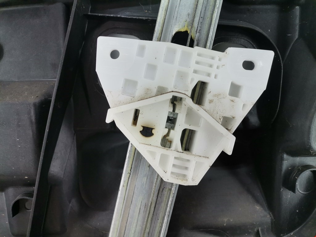 Стеклоподъемник передний левый MAZDA Mazda 6 GG 2000-2007