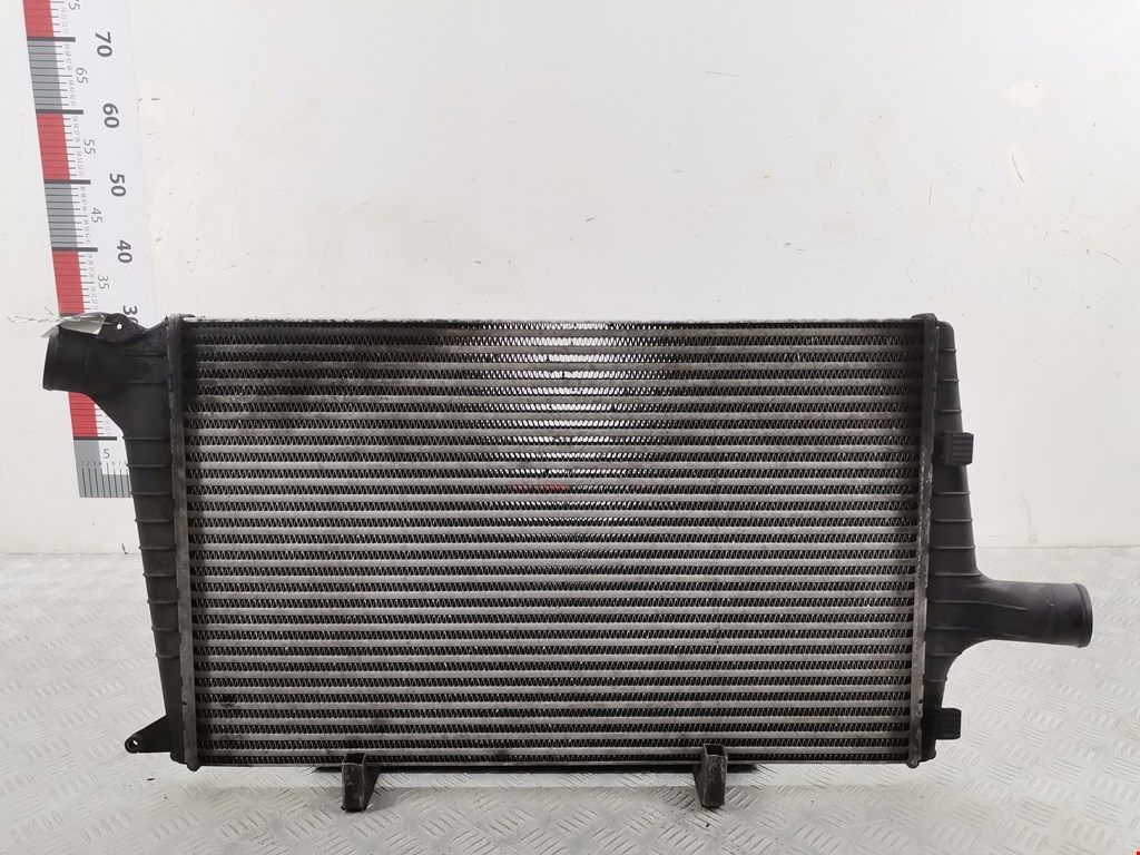 Интеркулер (радиатор интеркулера) AUDI A6 C5 1997-2004