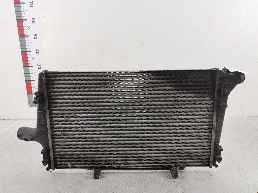 Интеркулер (радиатор интеркулера) AUDI A6 C5 1997-2004