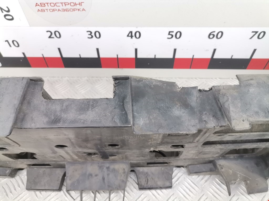 Кронштейн переднего бампера центральный PEUGEOT 407 2004-2010