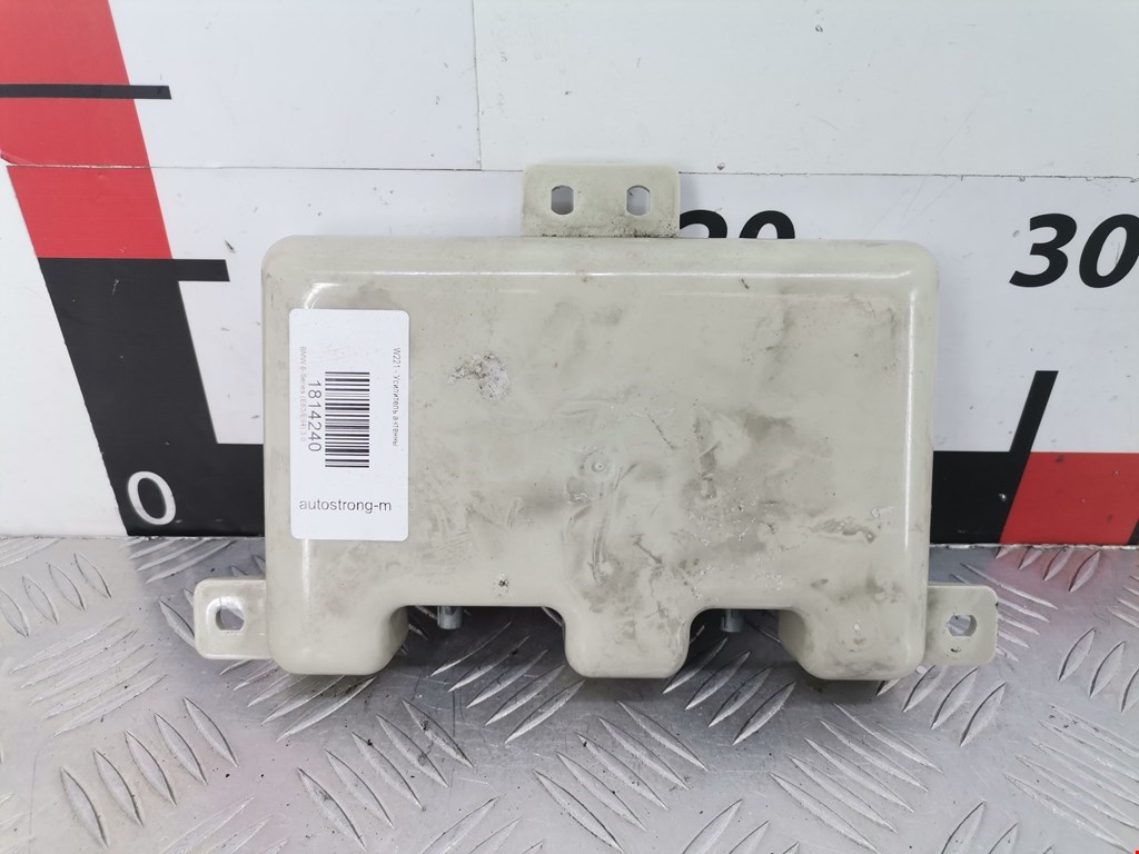 Усилитель антенны BMW 6er E63/E64 2003-2011