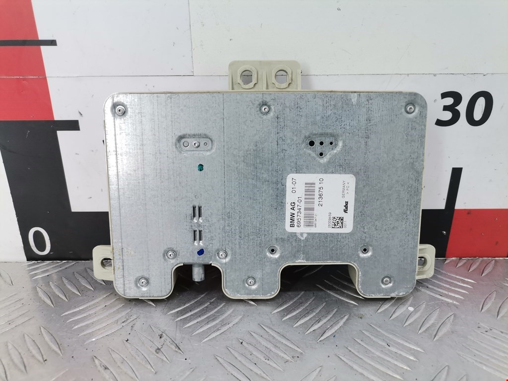 Усилитель антенны BMW 6er E63/E64 2003-2011