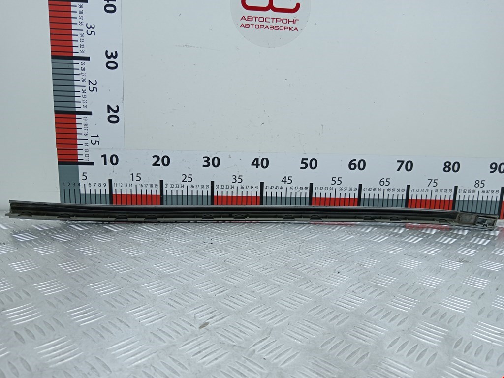 Молдинг лобового стекла BMW 5er 5 серия F10/F11/F07 2009-2017