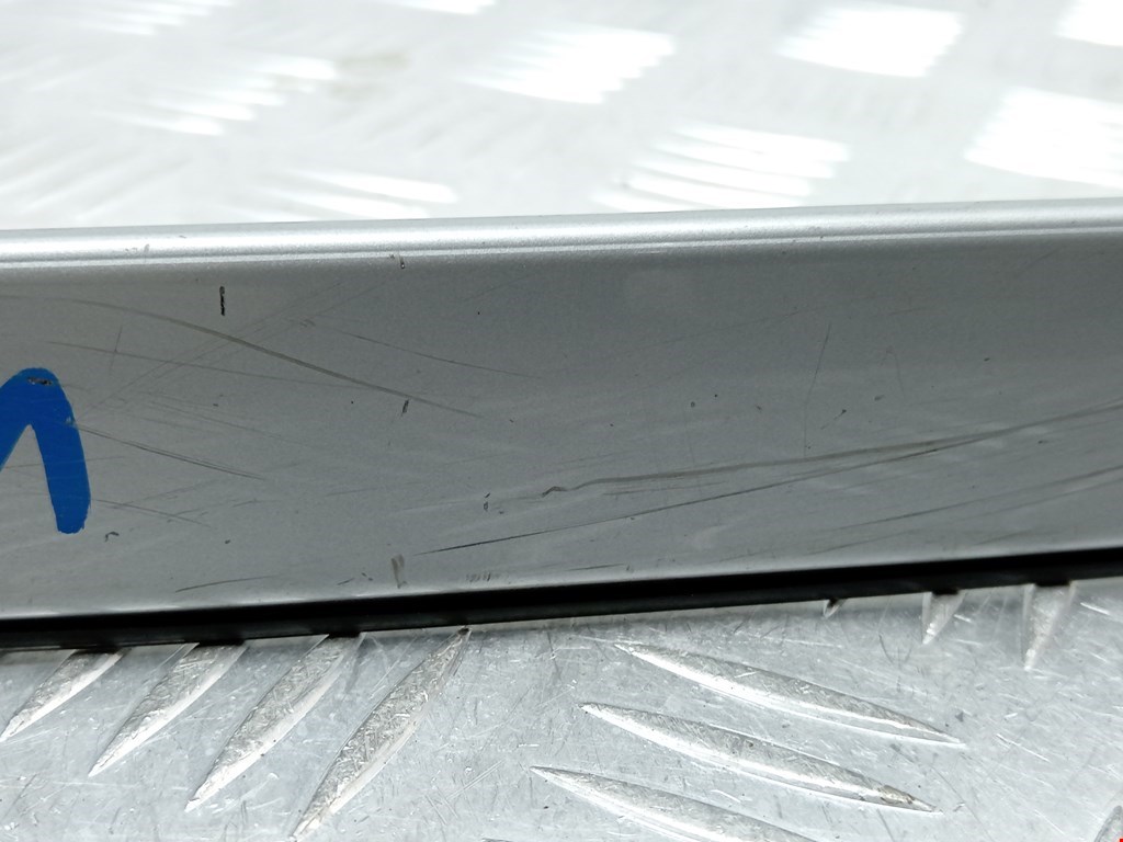 Молдинг лобового стекла BMW 5er 5 серия F10/F11/F07 2009-2017